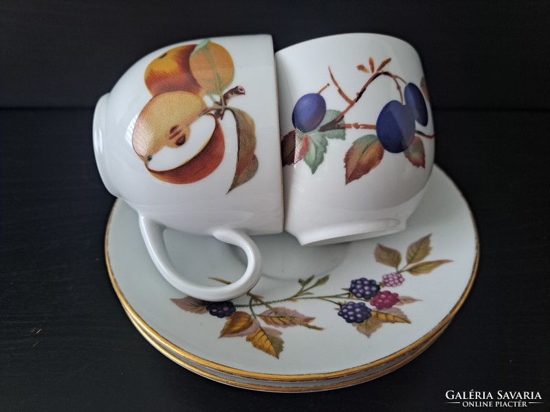 Royal worcester evesham large porcelain teacups