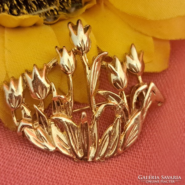 Gold-plated zircon brooch 3 cm