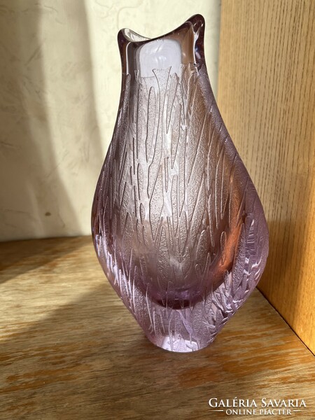 Miroslav Klinger lila üveg váza Sklo Union Zeleny Brod üveggyár (U0012)