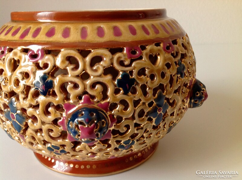 Zsolnay pot / ornamental vessel from the wanda series 1885 - 1887