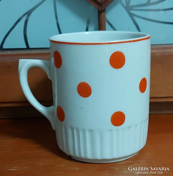 Zsolnay polka dot skirted mug