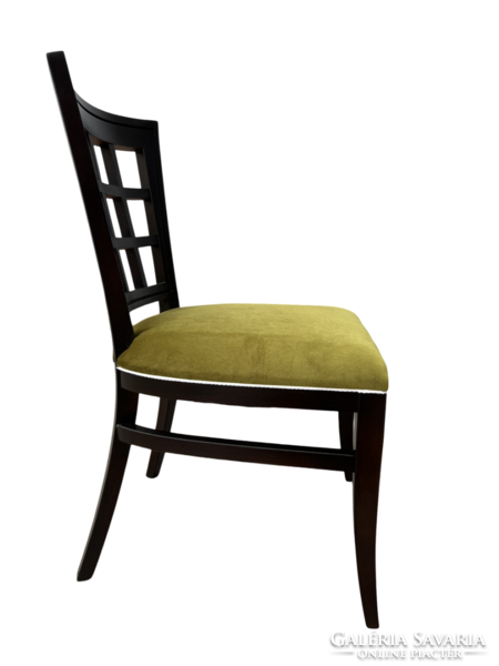 Exclusive Italian armchair with beech frame