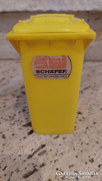 Yellow bin advertising carrier ssi schafer