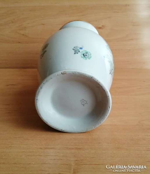 Régi Kőbányai porcelán váza 19,5 cm (3/d)