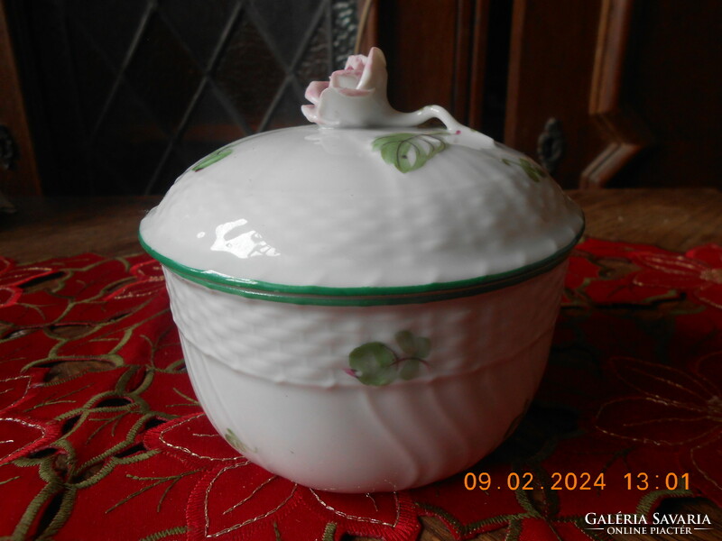 Herend tertia sugar bowl with aster pattern
