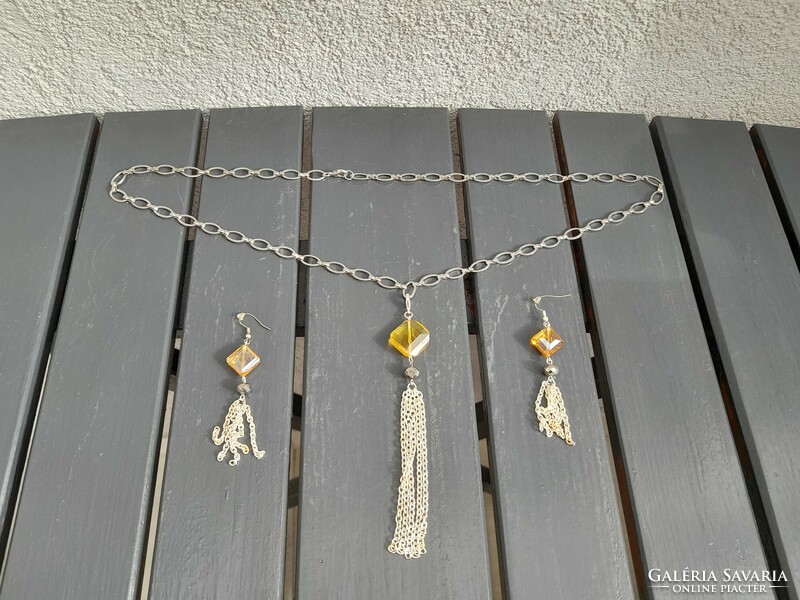 Set with chain + earring