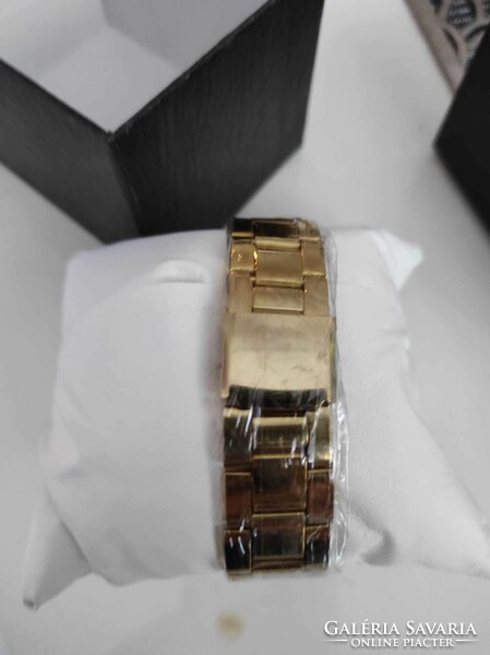 Sporty elegant stainless steel waterproof watch with black dial 'Geneva'
