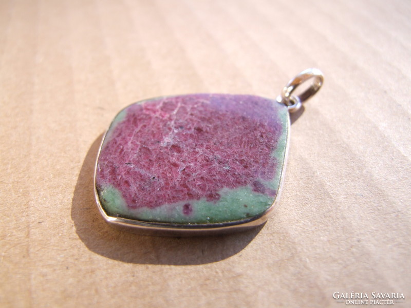 Silver pendant with zoisite mineral (220206)