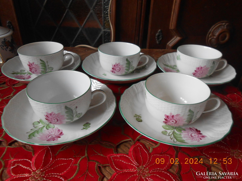 Herend tertia teacup with aster pattern