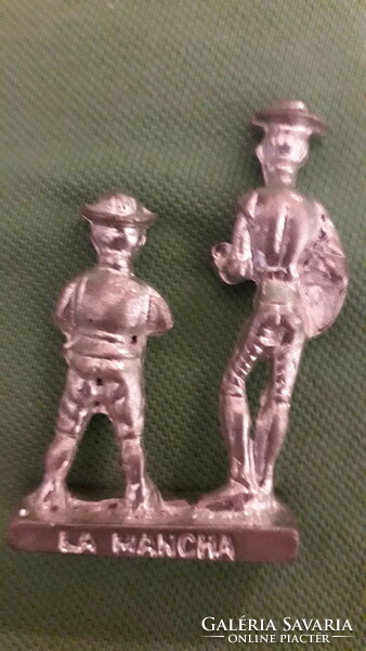 Régi ezüstözött ón miniatúra szoborpár Don Quijote és Sancho Panza 8cm a képek szerint KASZTÍLIA