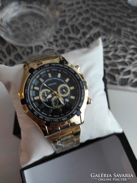 Sporty elegant stainless steel waterproof watch with black dial 'Geneva'