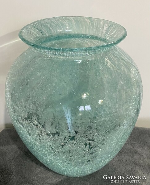 Fractal veil glass vase in good condition as shown in the pictures.