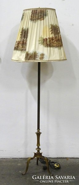 1Q243 old large hunting scene floor lamp with a copper body 165 cm