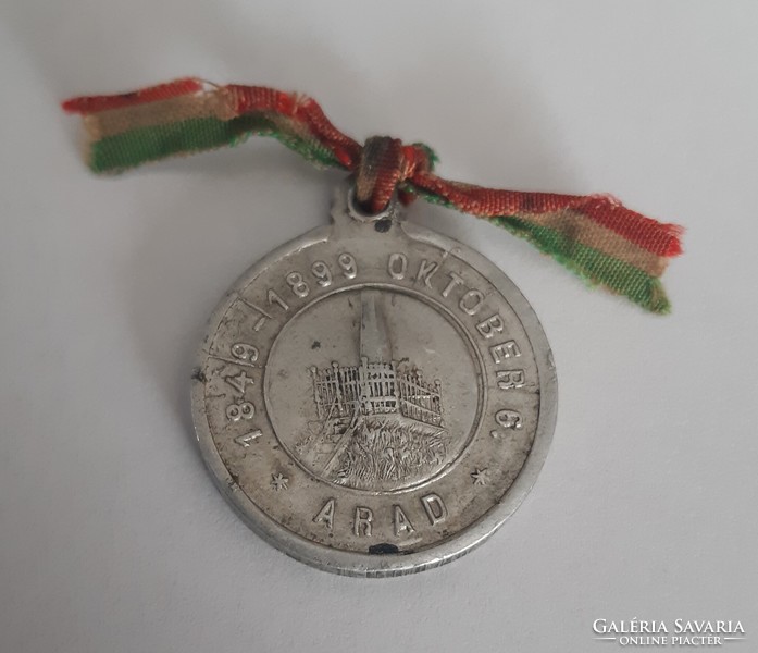 A rare commemorative medal from Arad