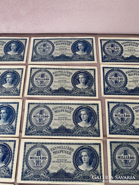 1 db Egymilliárd milpengő  1946  Ropogós gyönyörü állapotú bankjegyek