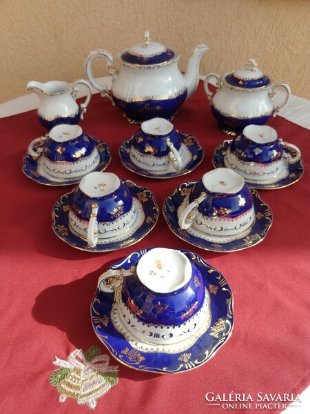 Zsolnay pompadour and tea set, flawless, kept in a display case, now without a minimum price
