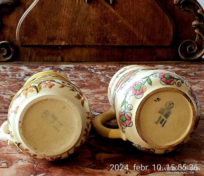 Pair of Zsolnay decorative jars