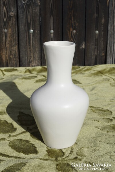 Rare Budapest porcelain factory / zsolnay / table vase