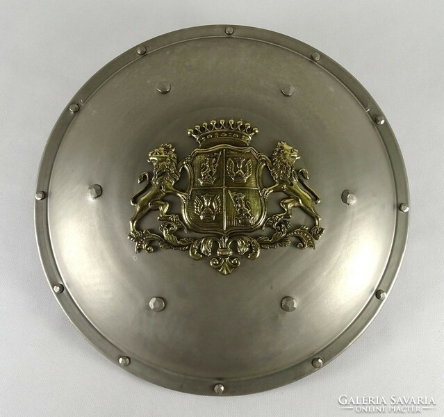 1Q282 large metal historicizing shield with copper stripes with a pair of swords