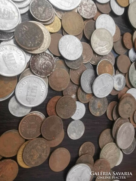 1 kisdoboz régi érme pénz 1800-1900-as évekbeli is van benne