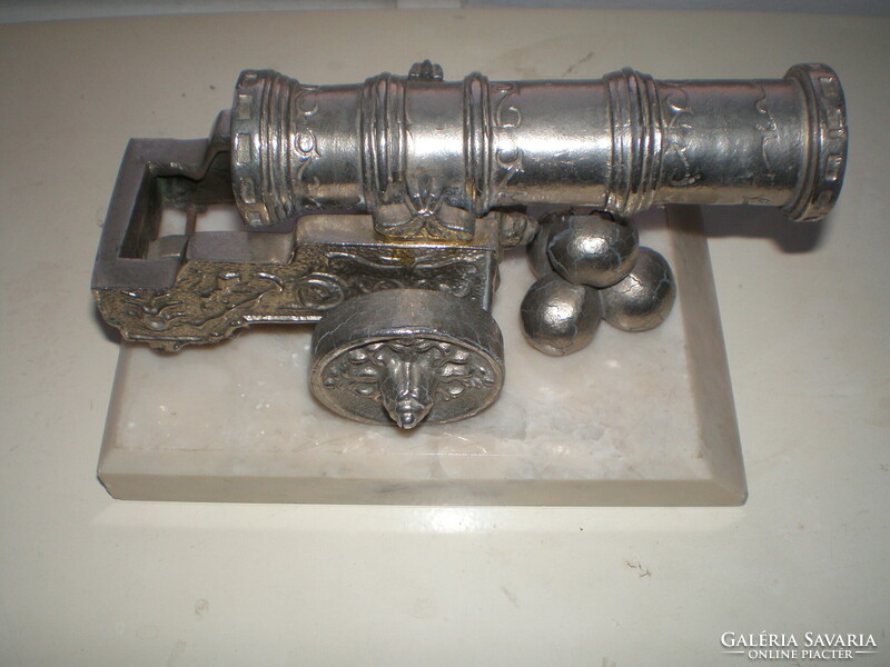 A rarity! Russian tsarist cannon, metal statue, from the 1950s and 60s, model. A rarity.
