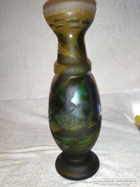 Beautiful colorful vase with a palm tree pattern, 33 cm high