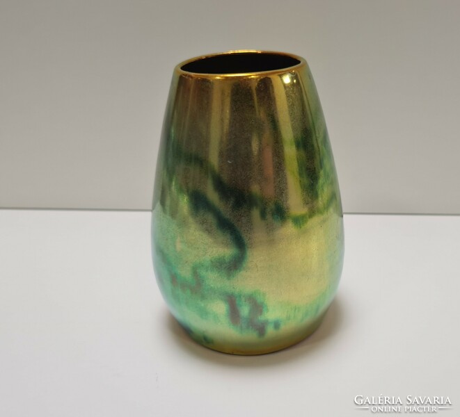 Zsolnay labrador glazed eosin vase