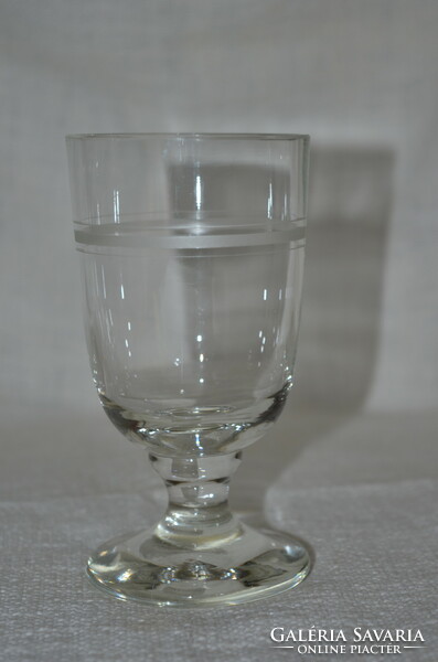 Bieder stemmed glass