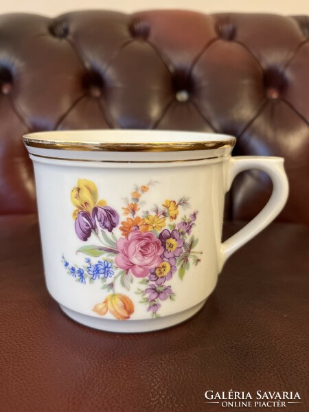 Wonderful, peaceful Czechoslovak tea mugs in perfect condition!