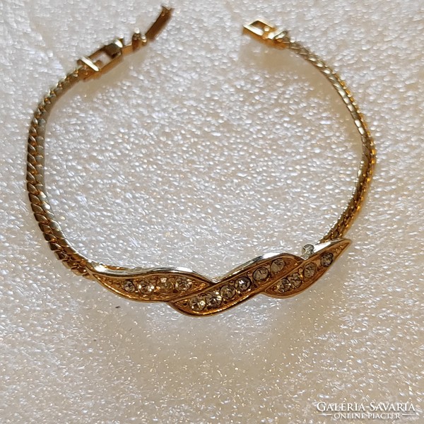Brand new original Givenchy bracelet worth 110,000.-
