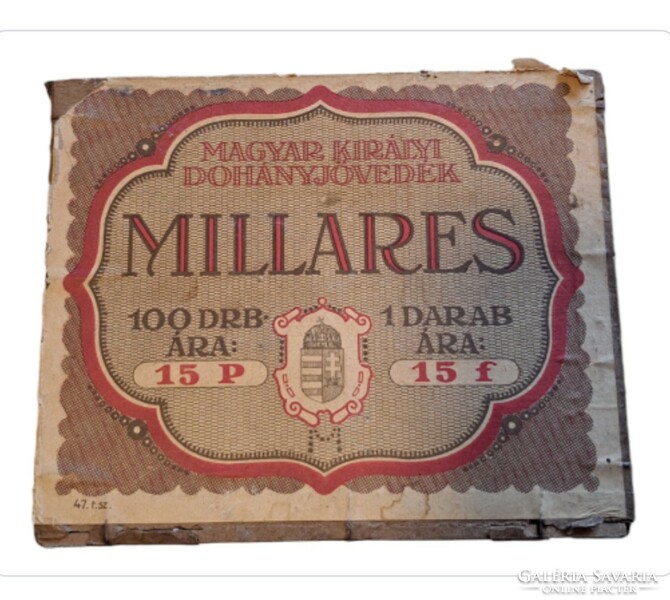 Milláres wooden old cigar box