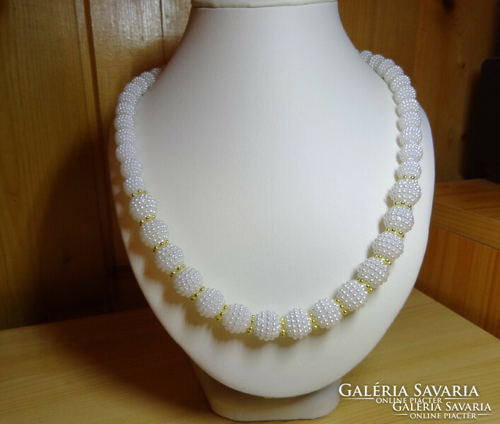 Jewelry set, made of special pearls. + 1 pair of earrings as a gift.!