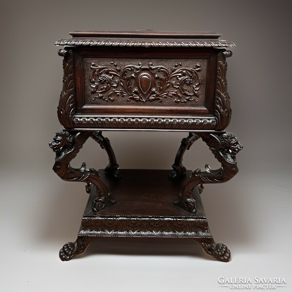 Richly carved sculptural antique Renaissance tabernacle for sale / rent