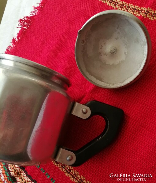 Retro aluminum tea pot 0.75 liters