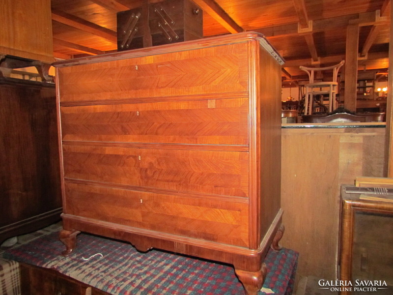 Antique neo-baroque chest of drawers with 4 drawers (restored)