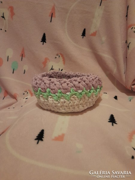 New crocheted flower storage, basket