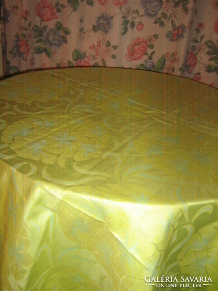 Beautiful silk damask tablecloth, new
