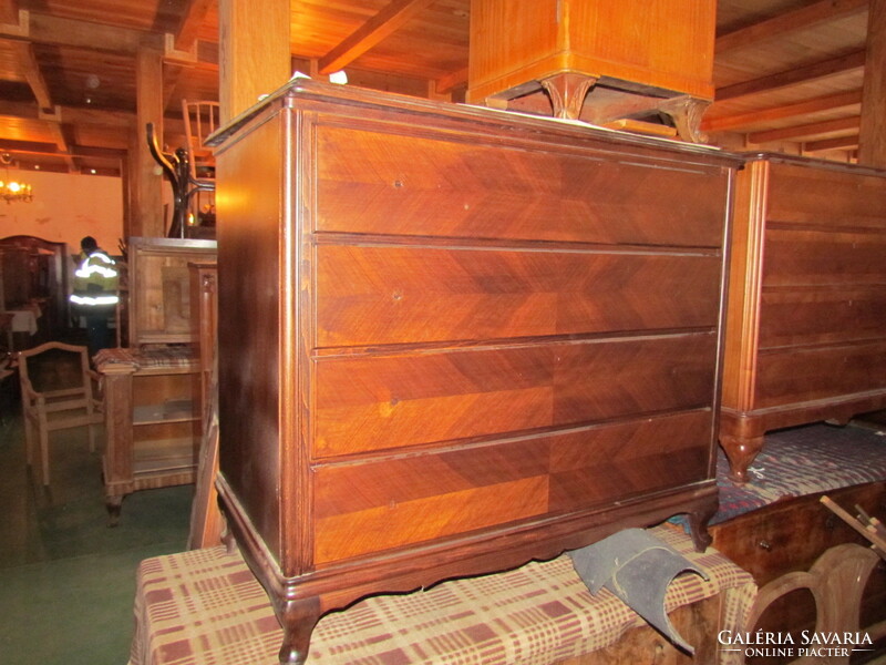 Antique neo-baroque chest of drawers with linen rack opening at the top (restored)