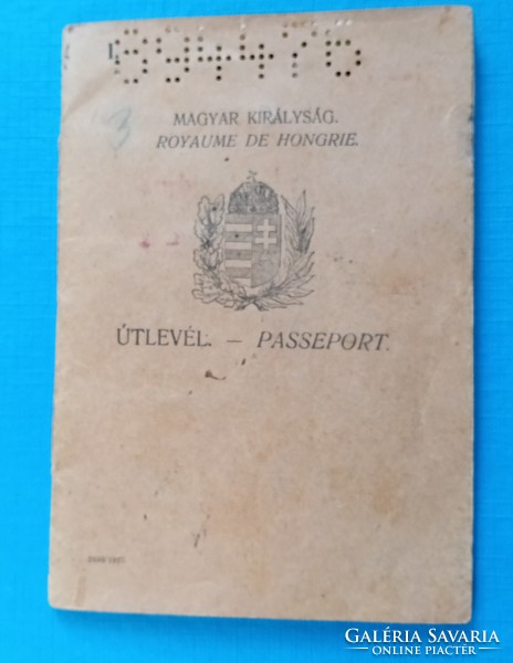 Útlevél Horthy korszak csehszlovák vízumokkal