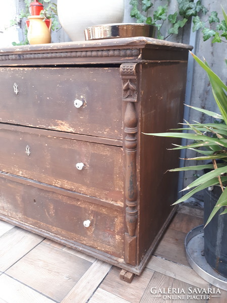 Large three-drawer antique chest of drawers with porcelain handles