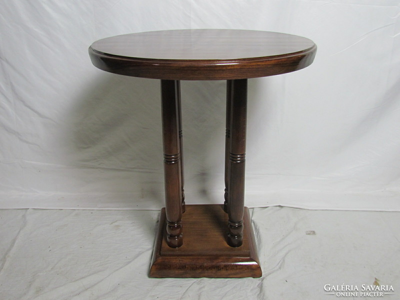 Antique Art Nouveau round table (restored)