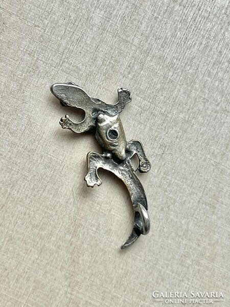 Salamander-shaped silver pendant, 3.8 cm long, material: solid silver