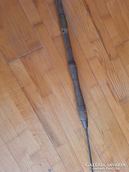 Antik fém horgászbot fa nyéllel 178 cm