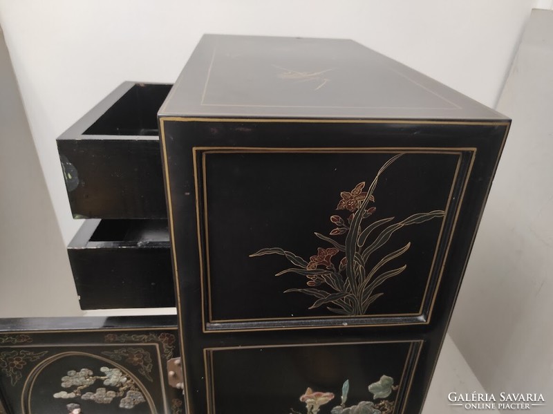 Antik kínai lakk szekrény igényesen faragott zsírkő dombor berakásos festett kis bútor 500 5940