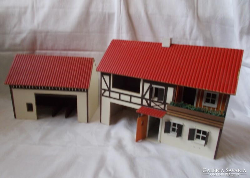 Village doll's house, farm house, barn, corral, pig, human figure
