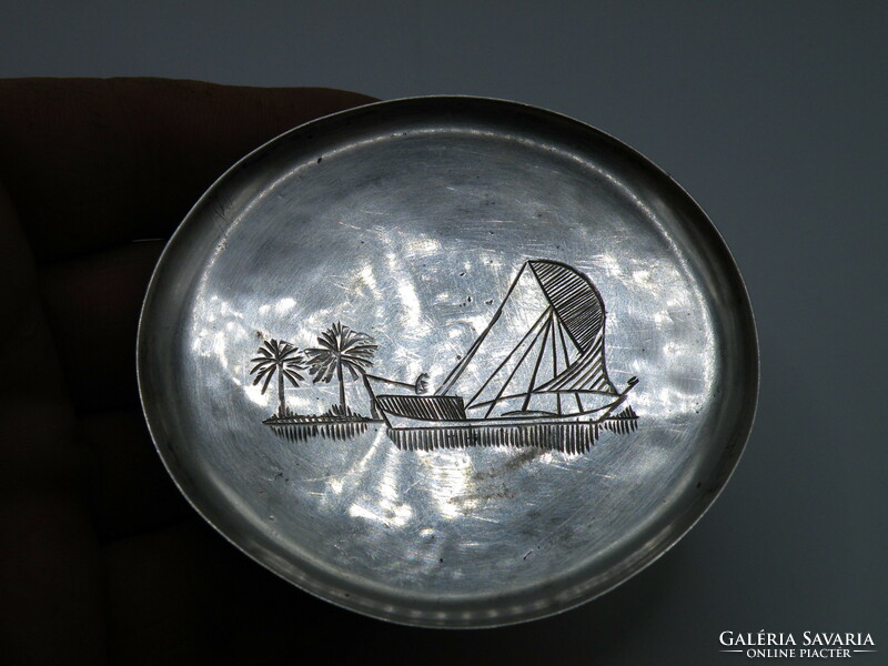 Uk0156 silver tray with palm trees and foliage ship