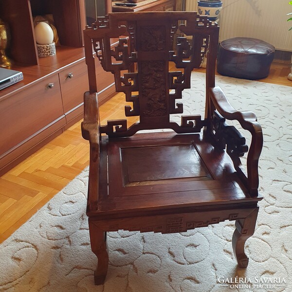 Beautiful Asian richly carved throne chair.