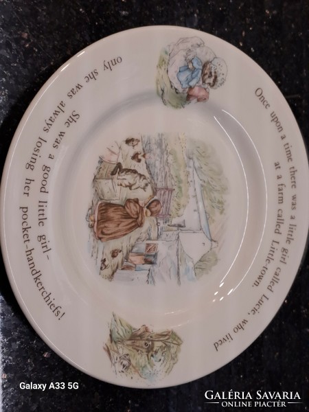 Wedgwood angol gyermek porcelán lapos tányér 17.5 cm Beatrix Potter karakteréről