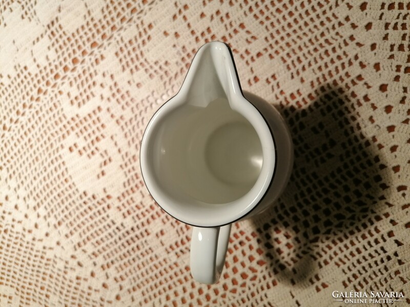 Villeroy and boch spout design naif