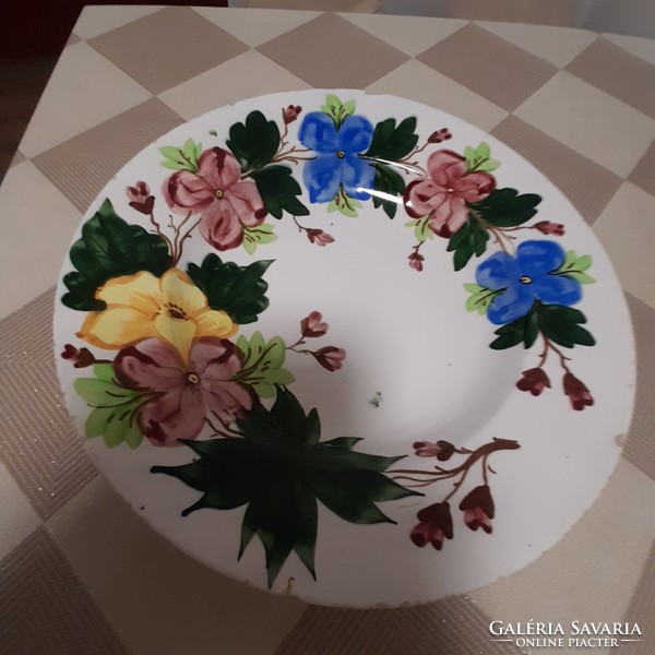 Hatalmas festett mázas porcelán tányér